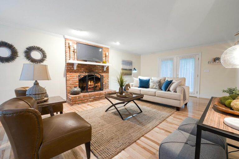 Cozy Living Space Ideas: Simple Home Decor Tips to Welcome Comfort